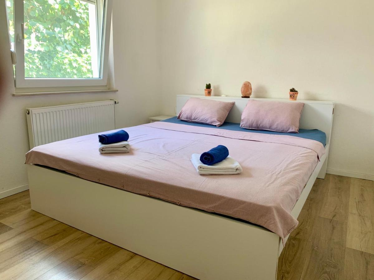 Peachy House Bezigrad Hotel ลูบลิยานา ภายนอก รูปภาพ